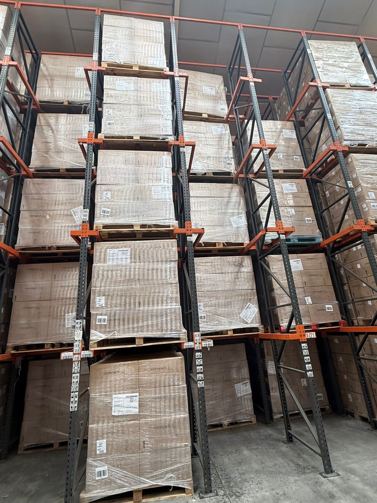 rack compacto drive in para palets europeos | estantería industrial de alta densidad