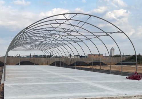 estructura metálica tipo túnel de 20x8 m con tubo de 60 mm – solo estructura sin lona