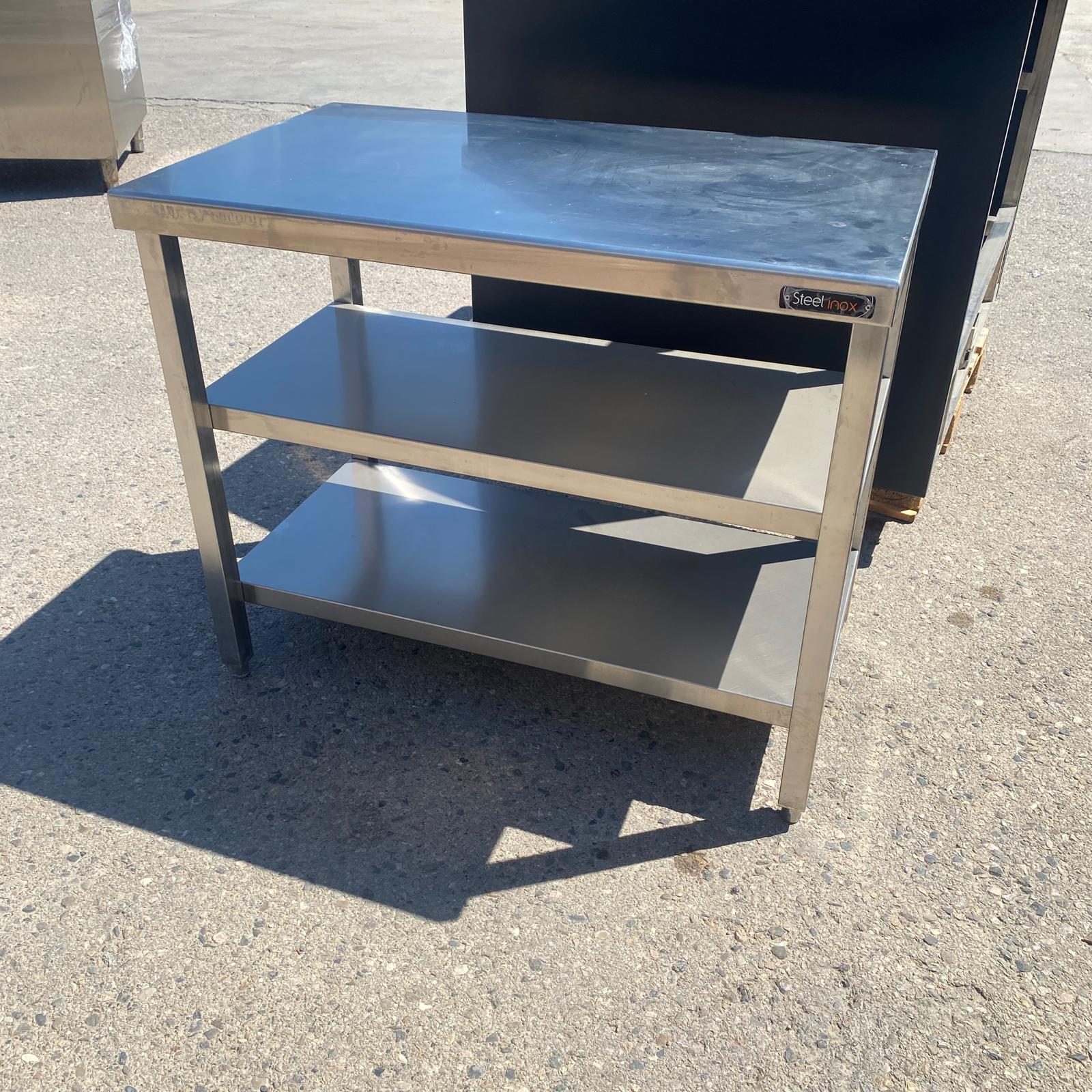 mesa de trabajo inox steelinox nueva con doble estante para hostelería
